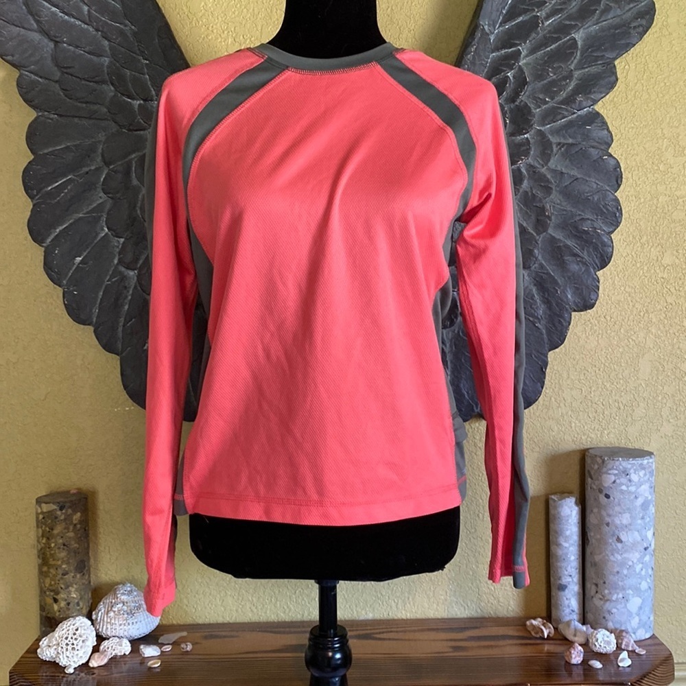 Avia Long sleeve